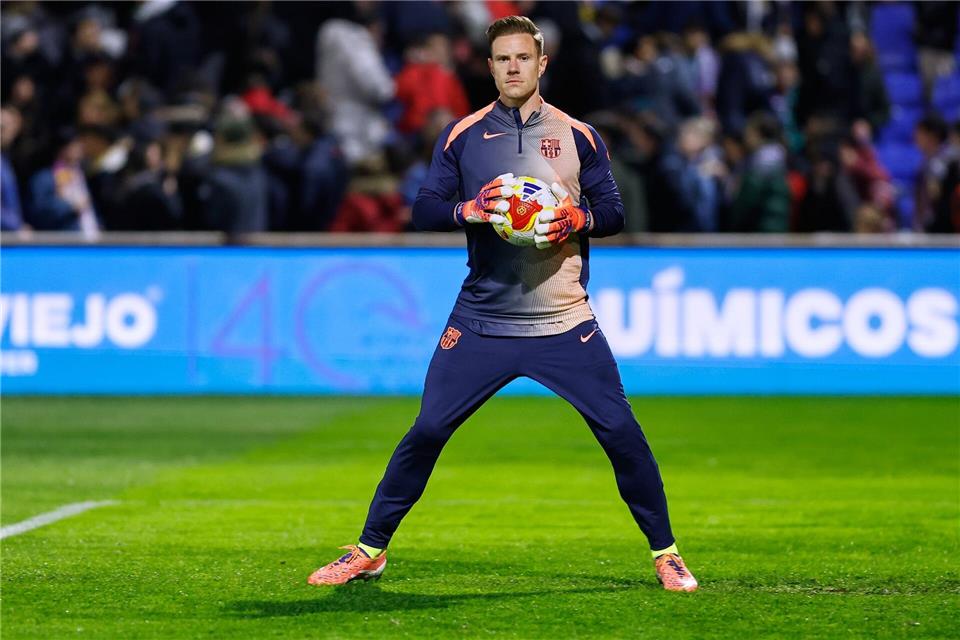 Marc-André ter Stegen steht kurz vor einem Wechsel zu Ajax Amsterdam. (Archivbild)Rudy Garcia/AP/dpa