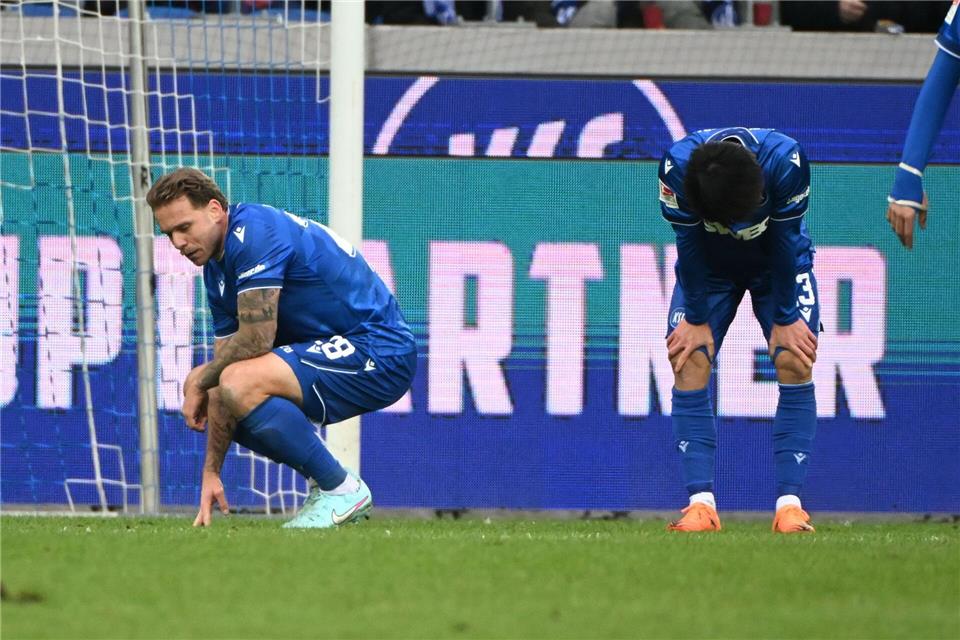 Marcel Franke (l) möchte in der neuen Saison mit dem KSC wieder angreifen. (Archivbild)Uli Deck/dpa