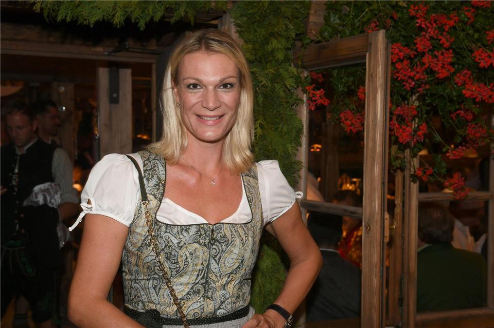 Maria Höfl-Riesch traut ihrer früheren Dauerrivalin Lindsey Vonn zu, dass sie in den alpinen Skisport zurückkehrt.Felix Hörhager/dpa