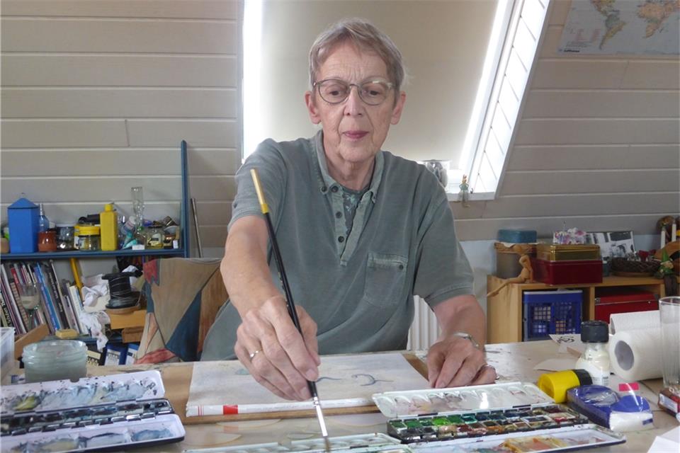 Marie-Luise Stötzel lädt in ihr Atelier in Raesfeld ein.