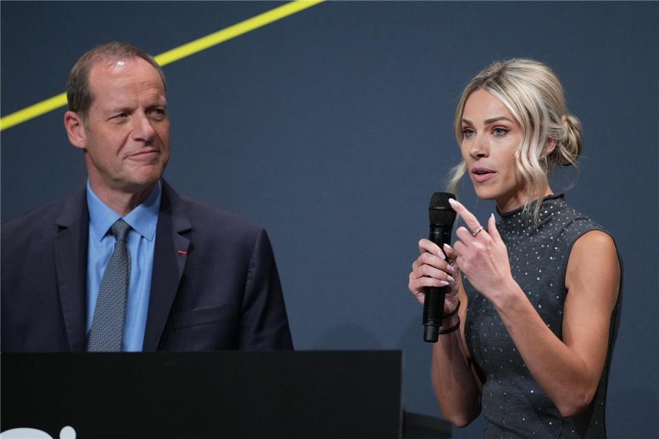Marion Rousse (r) ist die Direktorin der Tour de France Femmes (Archivbild)Thibault Camus/AP/dpa