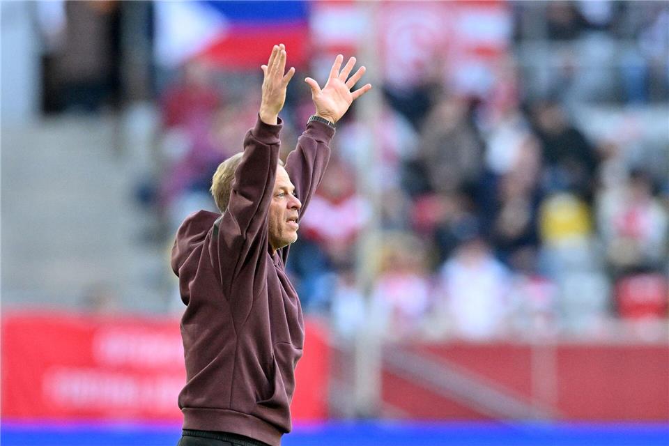 Markus Anfang droht das Aus als Trainer bei Fortuna Düsseldorf. Anke Waelischmiller/dpa