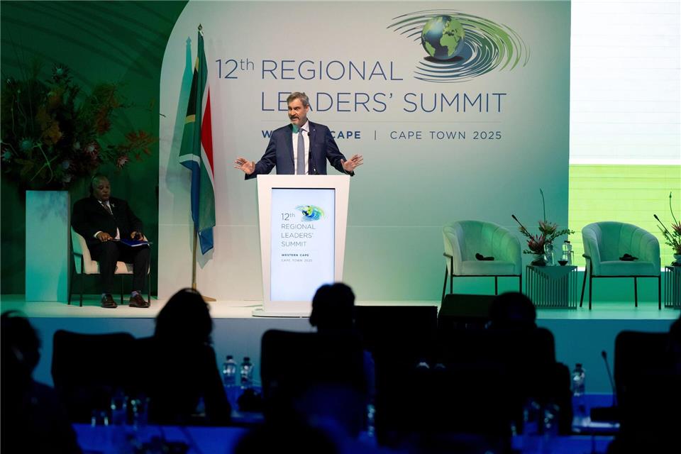 Markus Söder hält sich seit Sonntag in Südafrika auf. Teil des Programms: ein „Gipfel“ mit seinen Partnerregionen.Sven Hoppe/dpa