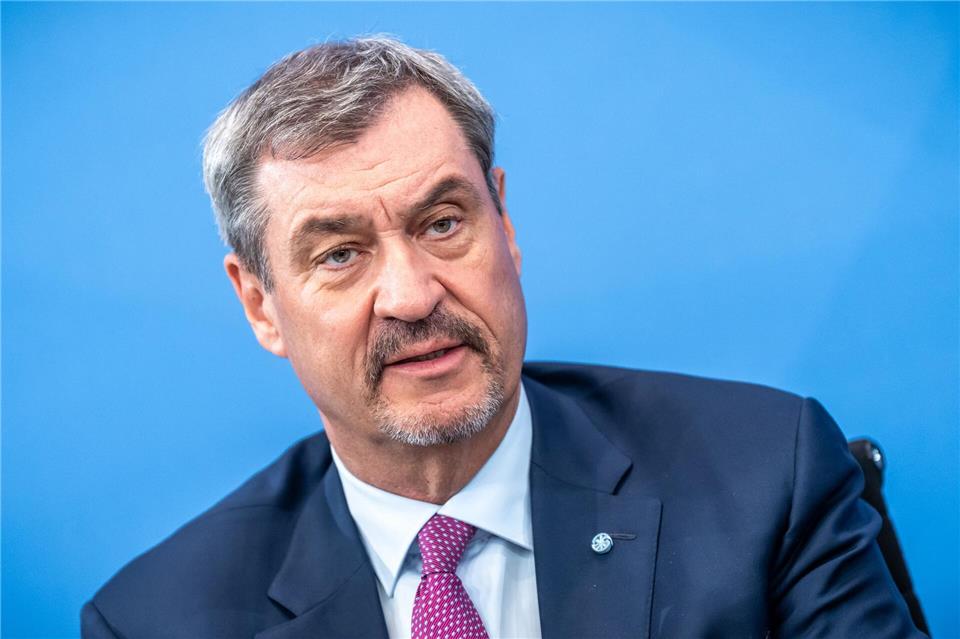 Markus Söder will Ungarns neuen Regierungschef treffen. (Archivbild)Michael Kappeler/dpa