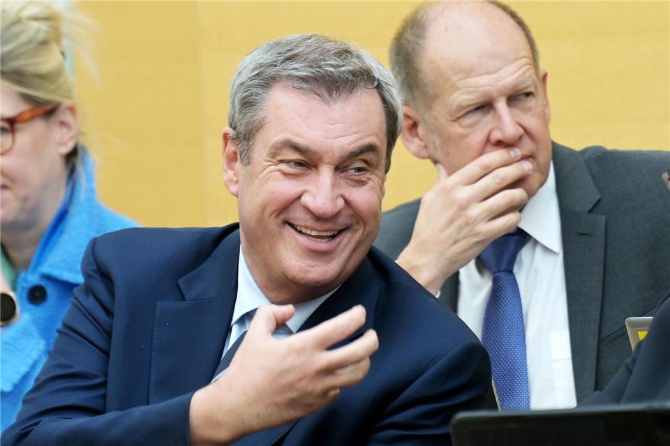 Markus Söder zeigt sich wieder ohne Bart im Landtag.Malin Wunderlich/dpa