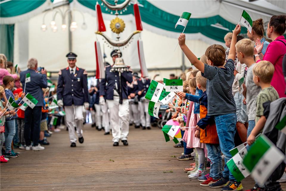 Marschiert wird beim Schützenfest jedes Jahr, doch der Sternmarsch am Sonntag soll ein Höhepunkt des Jubiläumsfests sein, sagt Präsident Stroick.