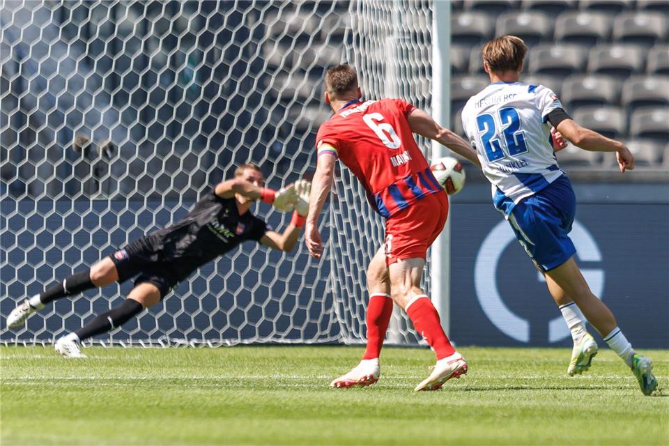 Marten Winkler war der überragende Spieler der ersten Halbzeit.Andreas Gora/dpa