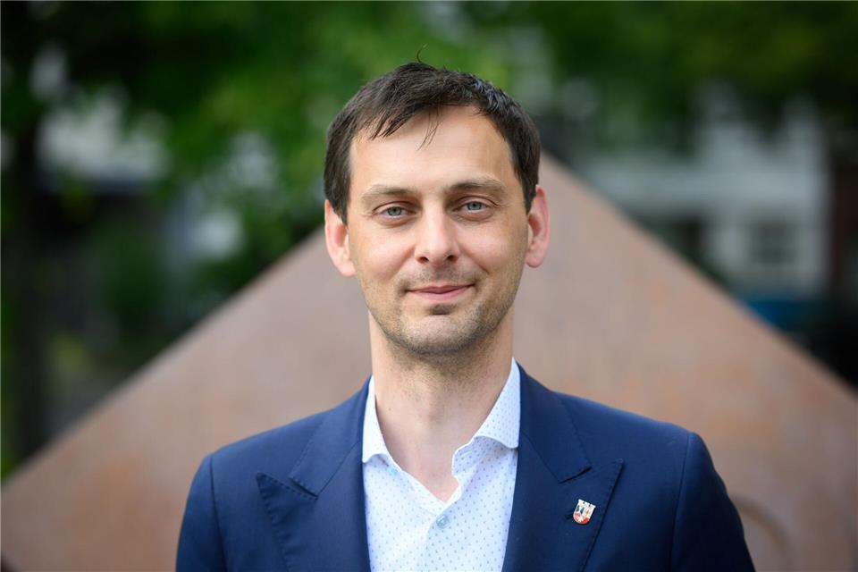 Martin Hikel will nicht mehr als Bezirksbürgermeister von Berlin-Neukölln kandidieren. Wie geht es nun weiter? (Archivbild)Bernd von Jutrczenka/dpa