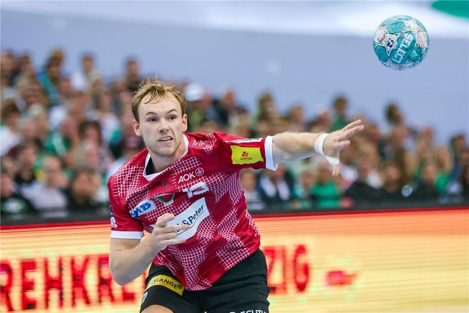 Füchse Berlin vorübergehend Tabellenführer der Bundesliga Mathias Gidsel steuerte zum Sieg der Füchse zehn Tore bei.