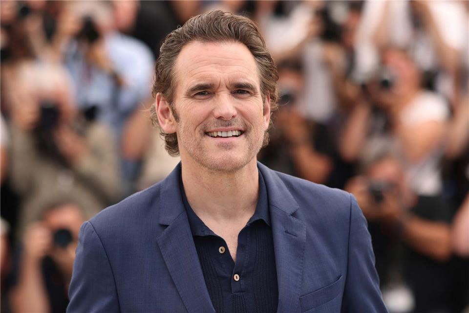 Matt Dillon reagiert überrascht auf Komplimente zu seinem Äußeren. (Archivbild)Vianney Le Caer/Invision/AP/dpa