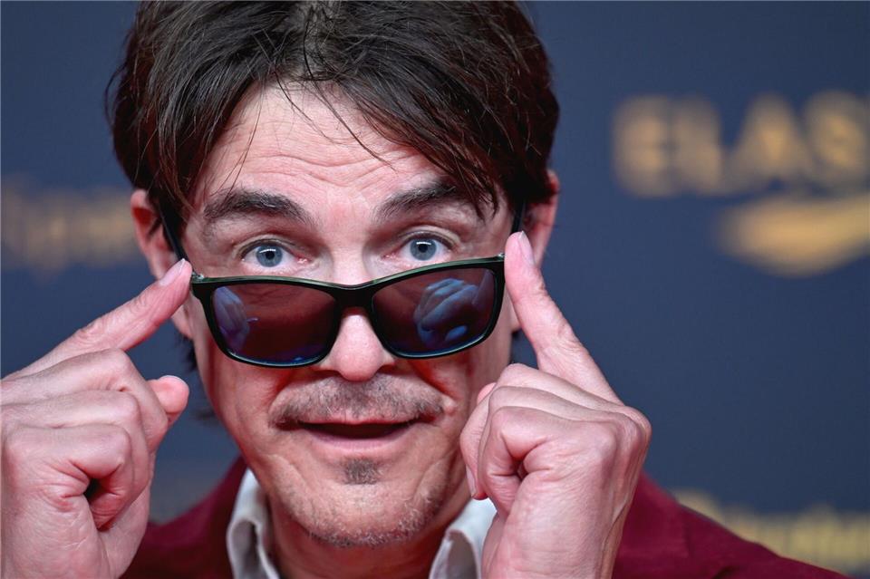 Matze Knop verteilt an Weihnachten auch selbst Geschenke. (Archivbild)Hendrik Schmidt/dpa