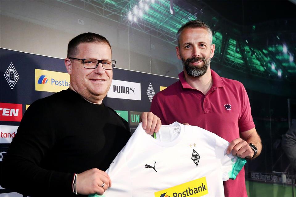 Überraschung im Bayern-Tor - Eberl: „Das Spiel des Jahres“ Max Eberl arbeitete lange erfolgreich für Borussia Mönchengladbach. Roland Weihrauch/dpa
