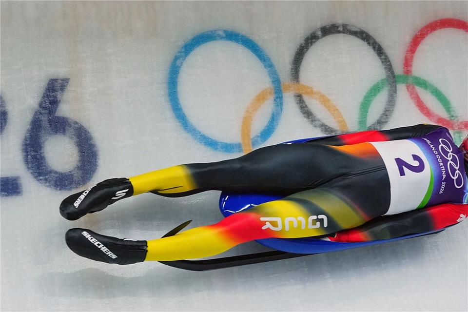 Max Langenhan fährt in den ersten drei Läufen dreimal Bahnrekord. Michael Kappeler/dpa