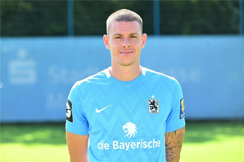 Max Reinthaler trifft spät für die „Löwen“. (Archivbild)Felix Hörhager/dpa