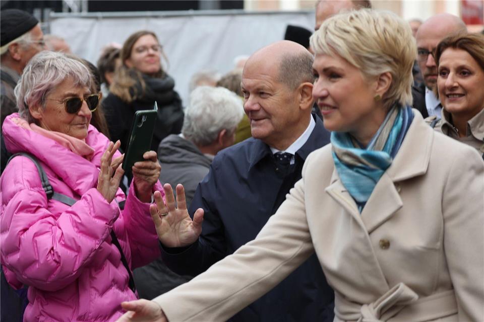 Mecklenburg-Vorpommerns Ministerpräsidentin Manuela Schwesig (SPD) galt immer wieder als mögliche SPD-Chefin. (Archivfoto) Jens Büttner/dpa