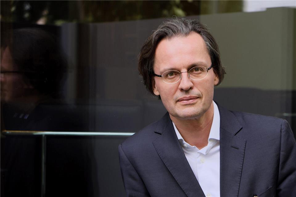 Medienwissenschaftler Prof. Dr. Bernhard Pörksen forscht und lehrt an der Uni Tübingen.