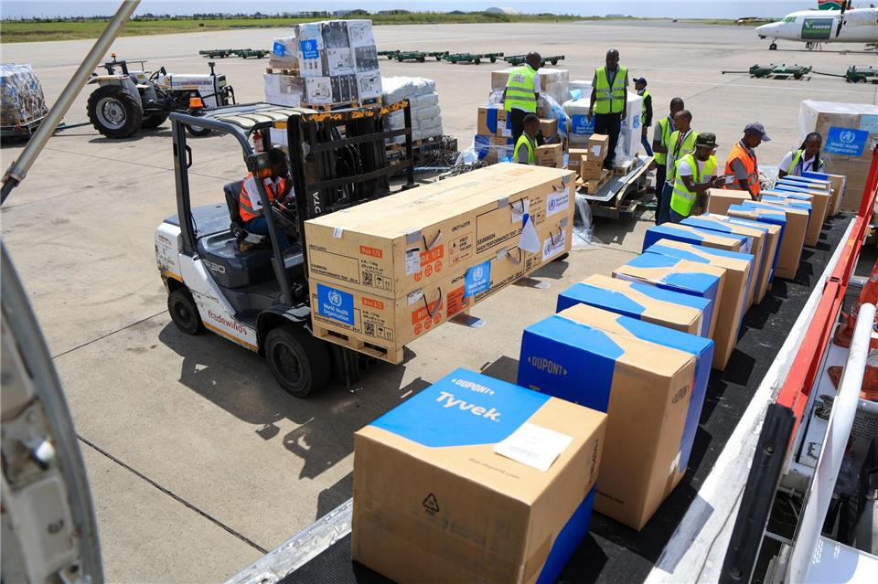 Medizinische Hilfsgüter sind bereits auf dem Weg in den Kongo, um den Ebola-Ausbruch zu bekämpfen (Archivbild)Andrew Kasuku/AP/dpa