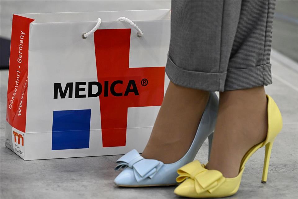 Medizinmesse Medica startet in Düsseldorf (Archivbild)Roberto Pfeil/dpa