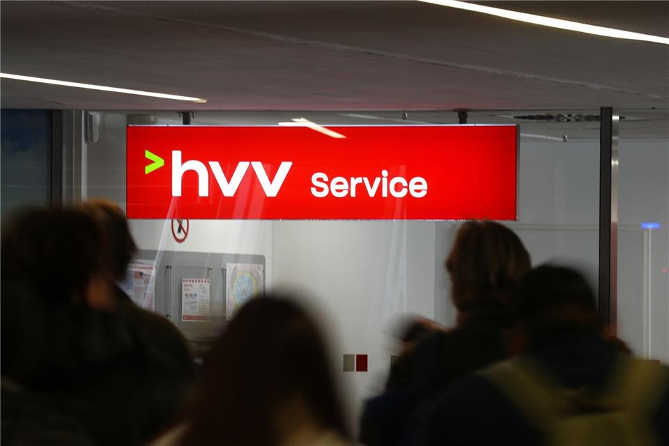 Mehr als 1,1 Milliarden Fahrten zählte der Hamburger Verkehrsverbund vergangenes Jahr. (Archivbild)Marcus Brandt/dpa