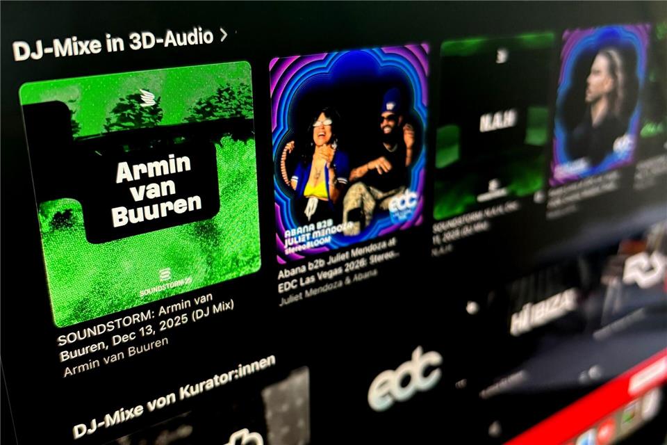 Mehr als 120 Sets aus den vergangenen vier Jahren finden sich in der Rubrik „DJ-Mixe in 3D-Audio“.Franziska Gabbert/dpa-tmn