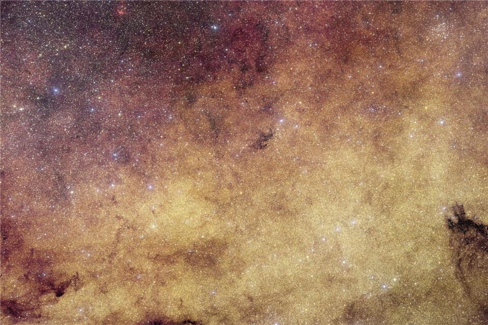 Mehr als 60 Millionen Sterne im herzen der Milchstraße hat die europäische Sonde „Euclid“ abgelichtet.--/ESA/Euclid/Euclid Consortium/NASA/dpa