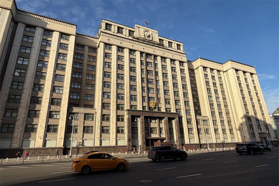 Mehr als Dreiviertel der Sitze in der Staatsduma bekommt Geeintes Russland. (Archivbild) Ulf Mauder/dpa
