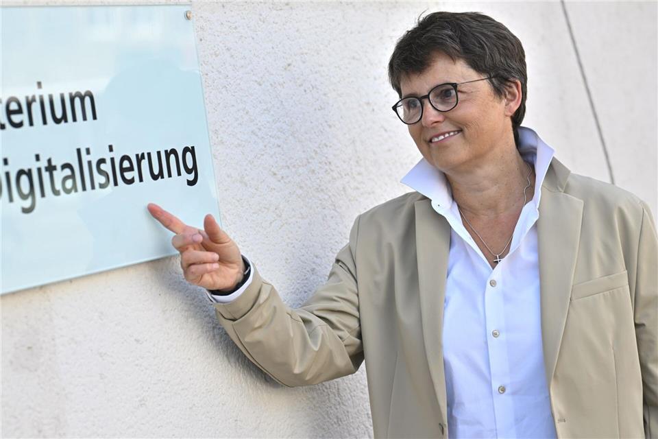 Mehr als zwölf Jahre lang war Anke Pörksen Sprecherin der niedersächsischen Landesregierung. Nun treibt sie als Staatssekretärin die Digitalisierung voran.Julian Stratenschulte/dpa