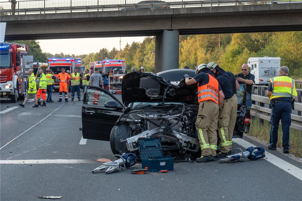 Mehrere Fahrzeuge sind auf der A73 bei Bamberg in einen Unfall verwickelt.Ferdinand Merzbach/NEWS5/dpa