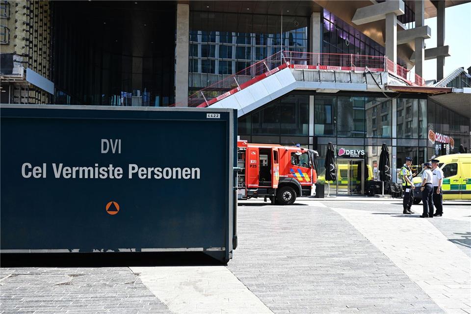 Mehrere Menschen werden vermisst.Michael Brandt/dpa