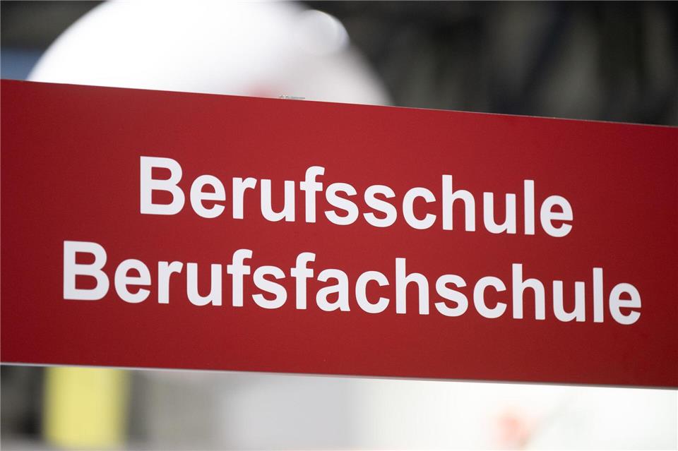Mehrere sächsische Berufsschulen profitieren bei Investitionen von Fördergeldern der EU. (Symbolbild)Sebastian Kahnert/dpa