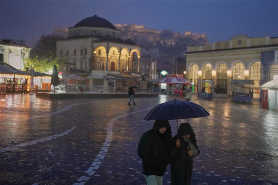 Menschen wurden aufgerufen, möglichst zu Hause zu bleiben.Petros Giannakouris/AP/dpa