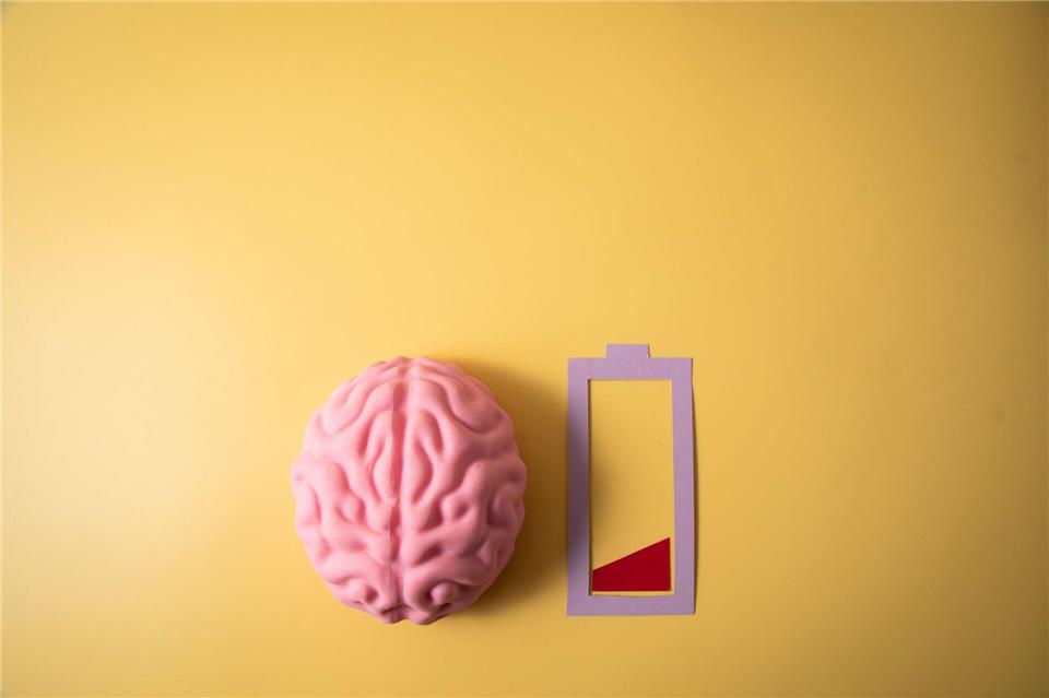 Mental Load und Alltagstrott: Es sind oft die kleinen, wiederkehrenden Aufgaben, die ermüden und Mental Load verursachen.Christin Klose/dpa-tmn