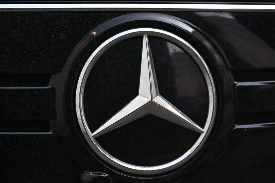 Mercedes-Benz: Gewinn im ersten Quartal gesunken. (Archivbild)Bernd Weißbrod/dpa