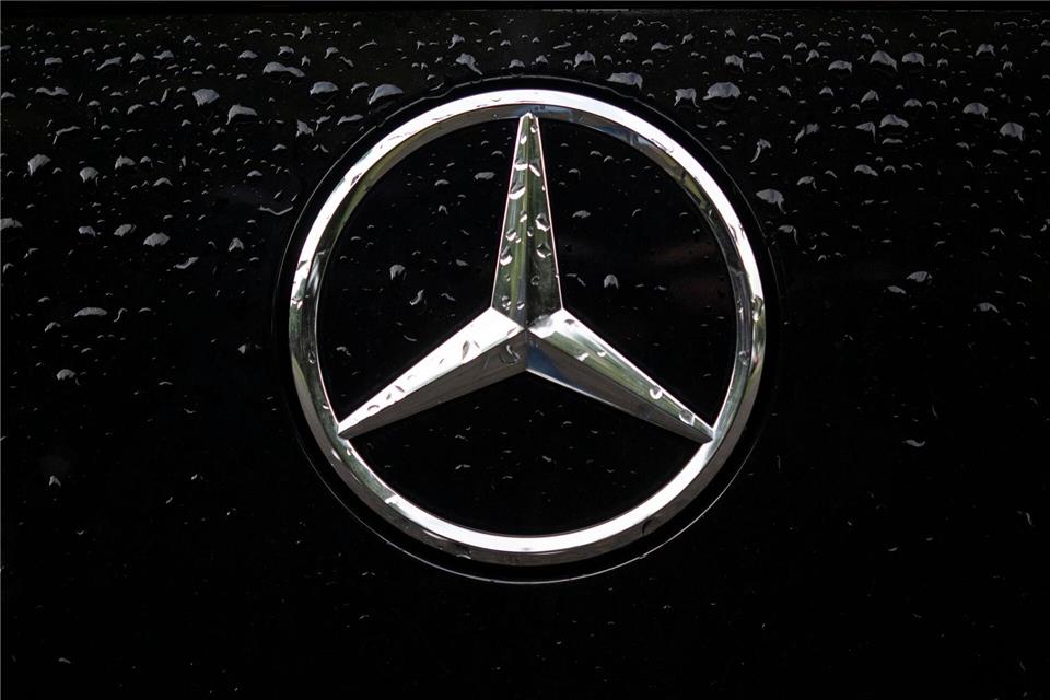 Mercedes-Benz: Kosten sollen runter. (Archivbild)Marijan Murat/dpa