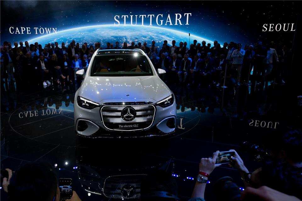 Neuer GLC: Bringt dieses E-Auto die Wende für Mercedes-Benz? Mercedes stellt neues E-Auto vor (Foto-aktuell).Sven Hoppe/dpa