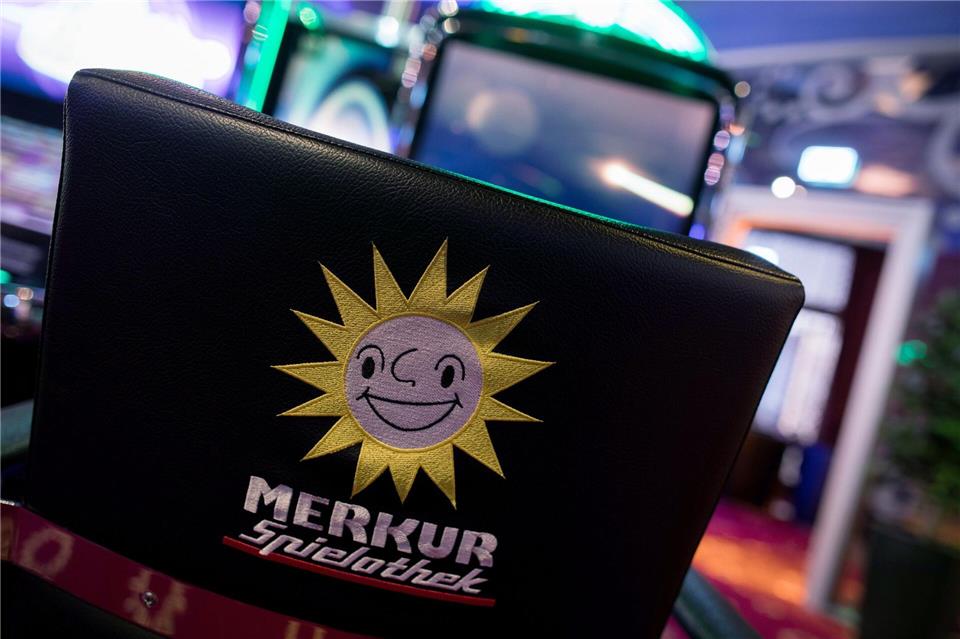 Merkur baut mit Übernahme von Gaming Arts US-Präsenz aus. (Archivbild) picture alliance / Rolf Vennenbernd/dpa