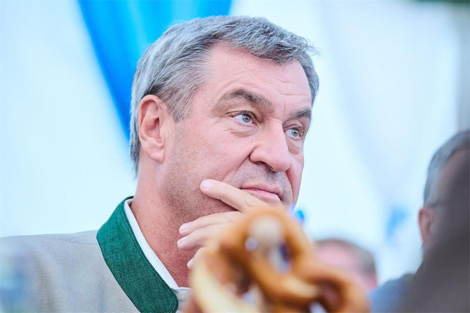 Merz‘ Dauerkonkurrent Markus Söder verteidigt den Kanzler nur halbherzig. (Archivbild)Annette Riedl/dpa