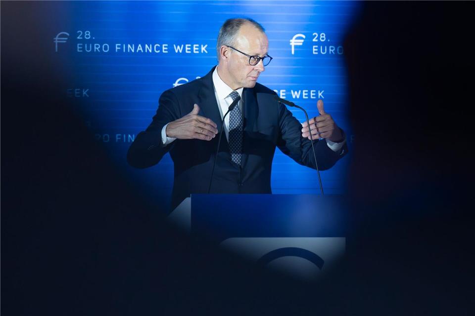 Merz plädiert für einen vertieften Kapitalmarkt in Europa Boris Roessler/dpa