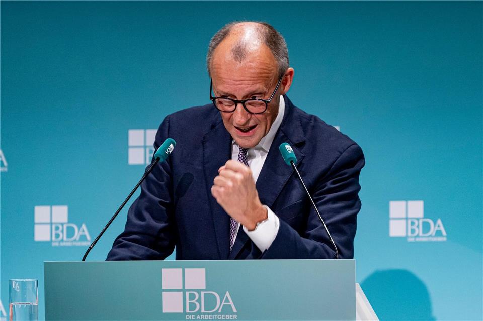 Merz zeigt sich kämpferisch.Fabian Sommer/dpa