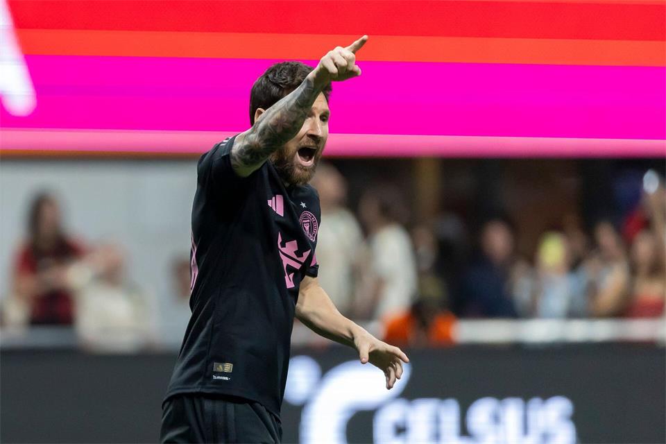 Messi erzielte seine Saisontore 24 und 25 für Inter Miami.Vasha Hunt/AP/dpa