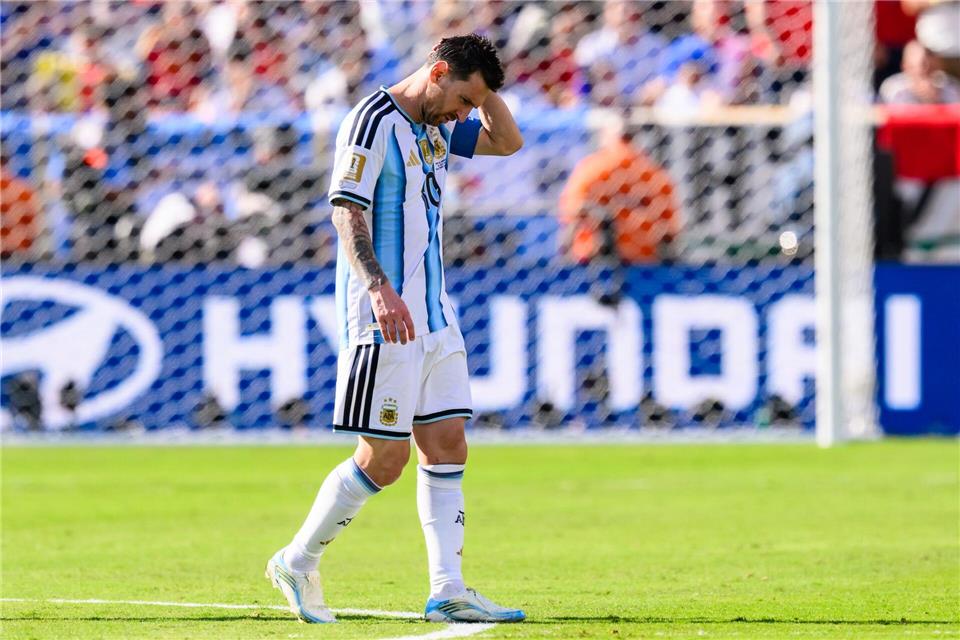 Messi verabschiedete sich in emotionalen Worten von seinem Vater. (Archivbild) Tom Weller/dpa