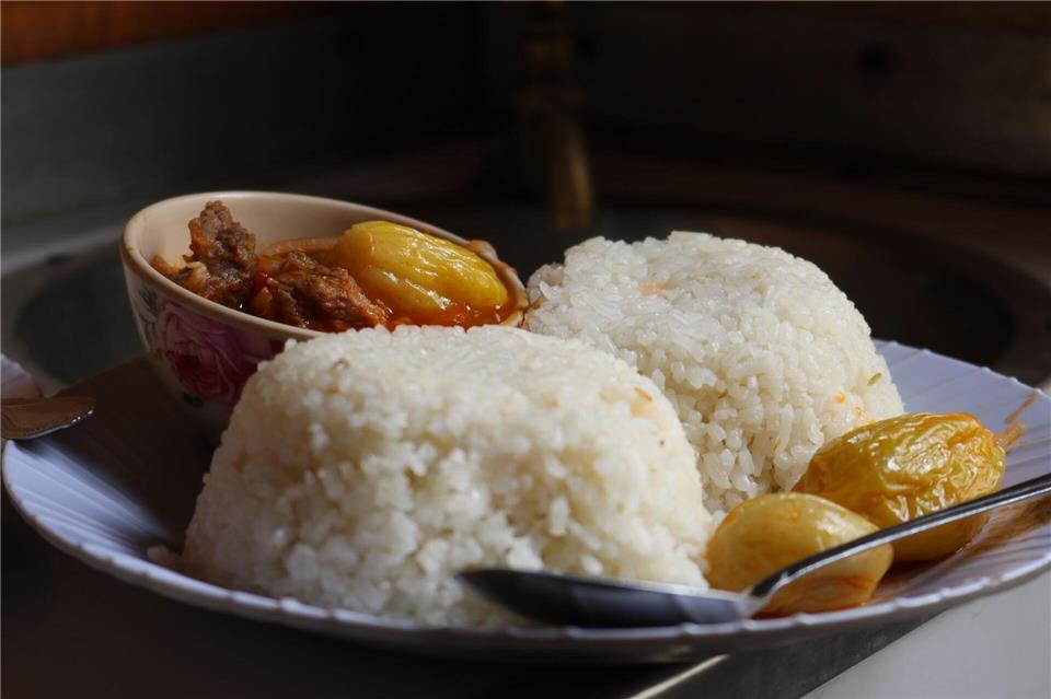 Metalle, Schimmelpilze, Pestizide: Nur jede zehnte Reispackung befand die  Stiftung Warentest für „gut“.picture alliance/dpa/dpa-tmn