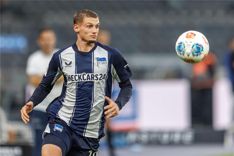 Michael Cuisance erzielte das Führungstor für Hertha im Test gegen Lüttich. (Archivbild)Andreas Gora/dpa