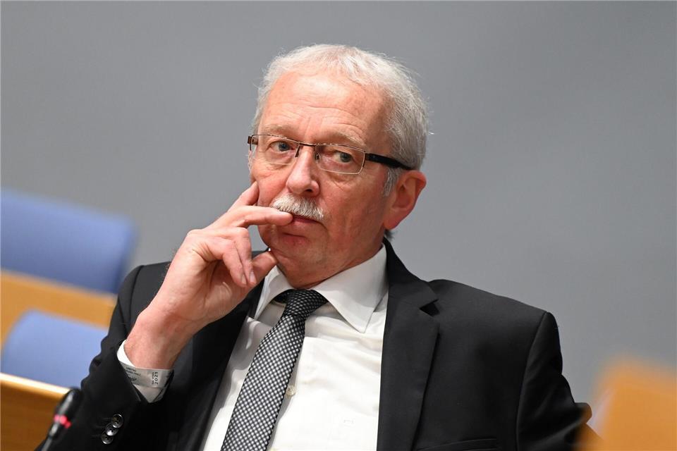 Ex-AfD-Landeschef Frisch kandidiert für „Team Freiheit“ Michael Frisch will mit „Team Freiheit“ wieder in den Landtag in Mainz einziehen. (Archivbild) Arne Dedert/dpa