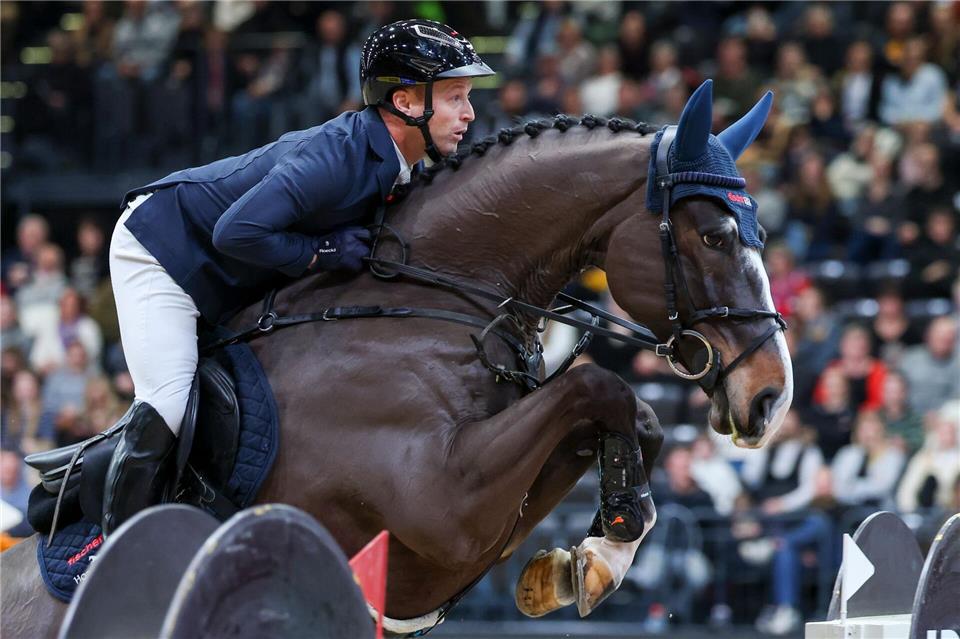 Michael Jung hat mit der deutschen Equipe in Mannheim gewonnen. (Archivbild)Jan Woitas/dpa