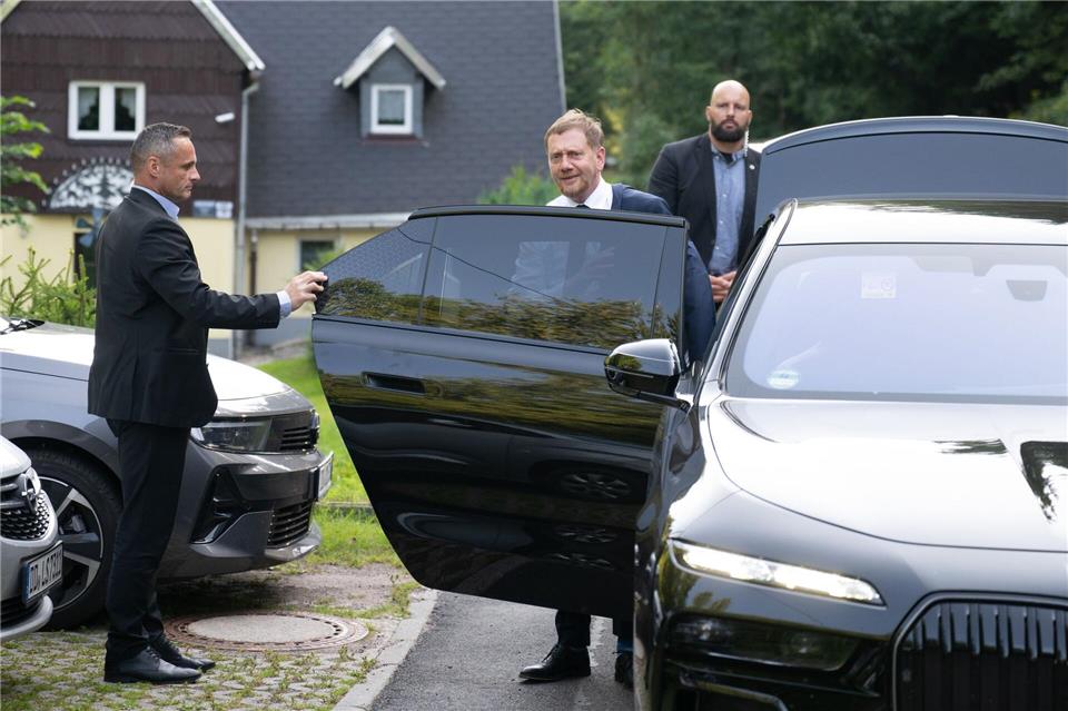 Michael Kretschmer fährt Diesel. (Archivbild)Sebastian Kahnert/dpa