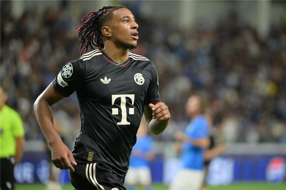 Michael Olise ist beim FC Bayern auch in seiner zweiten Saison in bestechender Form. (Archivfoto)Peter Kneffel/dpa