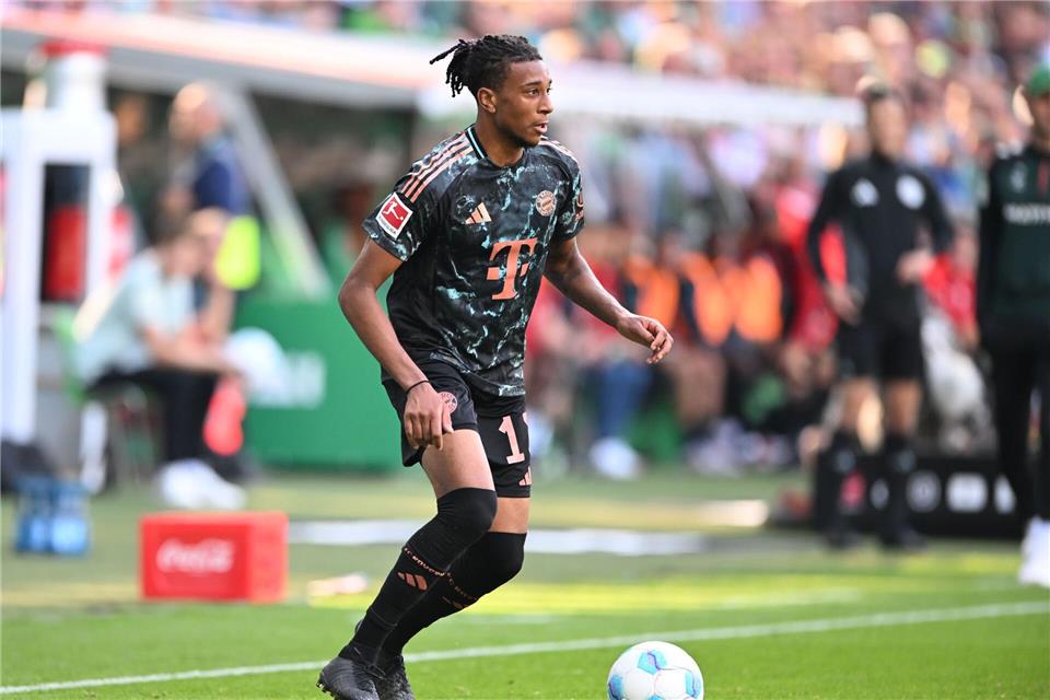 Michael Olise war mit zwei Treffern und zwei Assists der überragende Spieler beim FC Bayern.Carmen Jaspersen/dpa