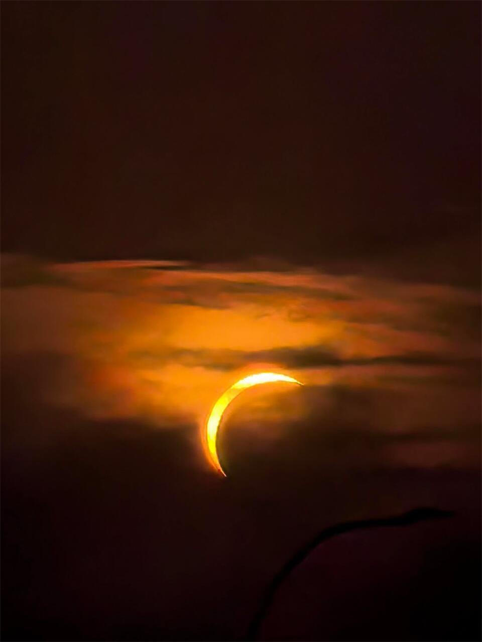 Michael schreibt: „Die Sonnenfinsternis hier aus Spanien, wir sind gerade im Url...