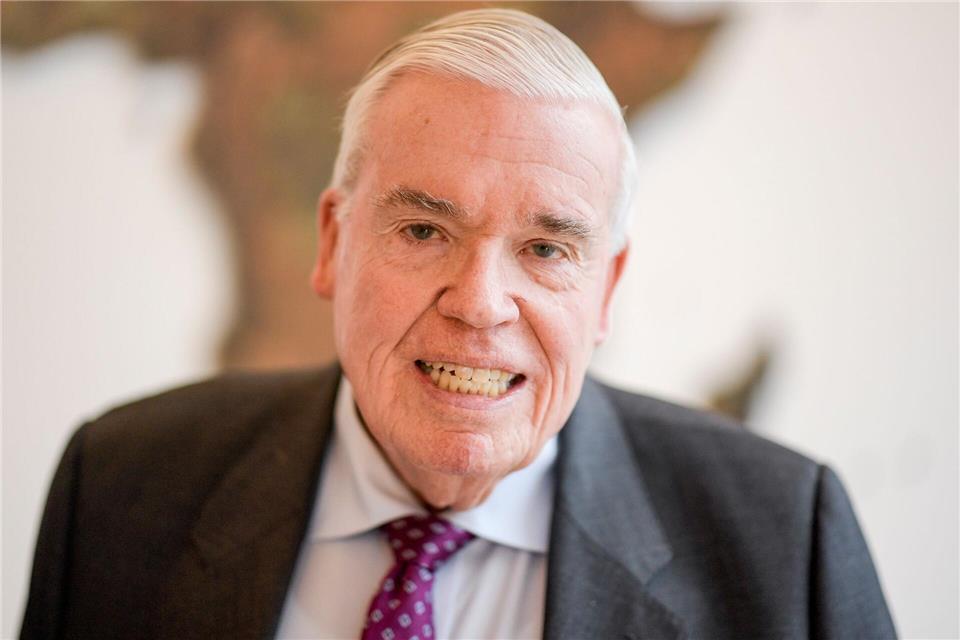 Milliardär Klaus-Michael Kühne findet, dass seine Heimatstadt Hamburg mehr aus sich machen könnte. (Archivbild)Axel Heimken/dpa